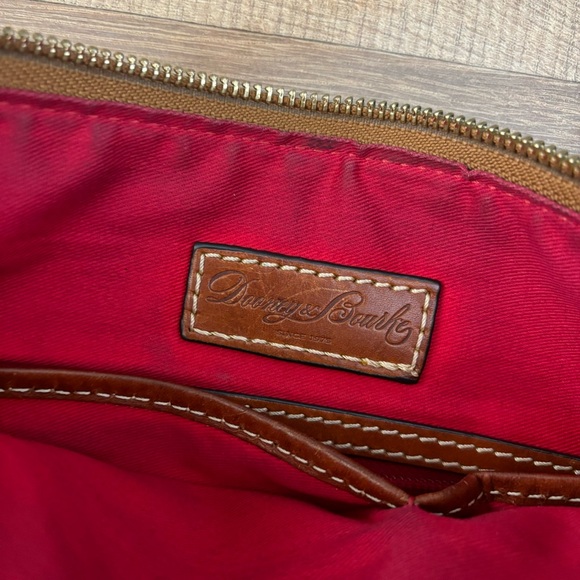 Dooney & Bourke Ivy Canvas Logo Classic Crossbody Bag Purse Vintage Women’s - Picture 3 of 9